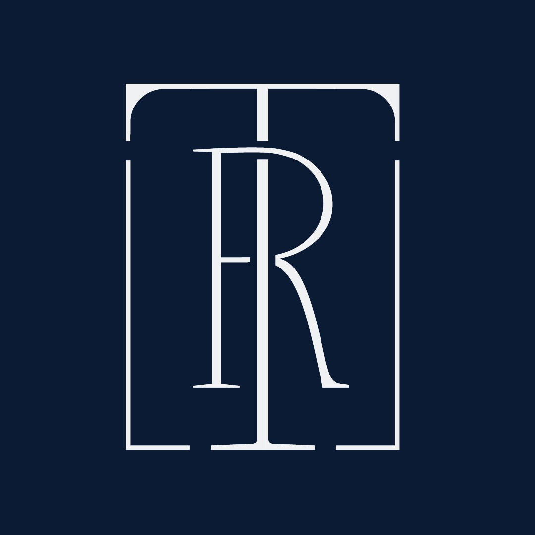 Roberto Terajima Logo